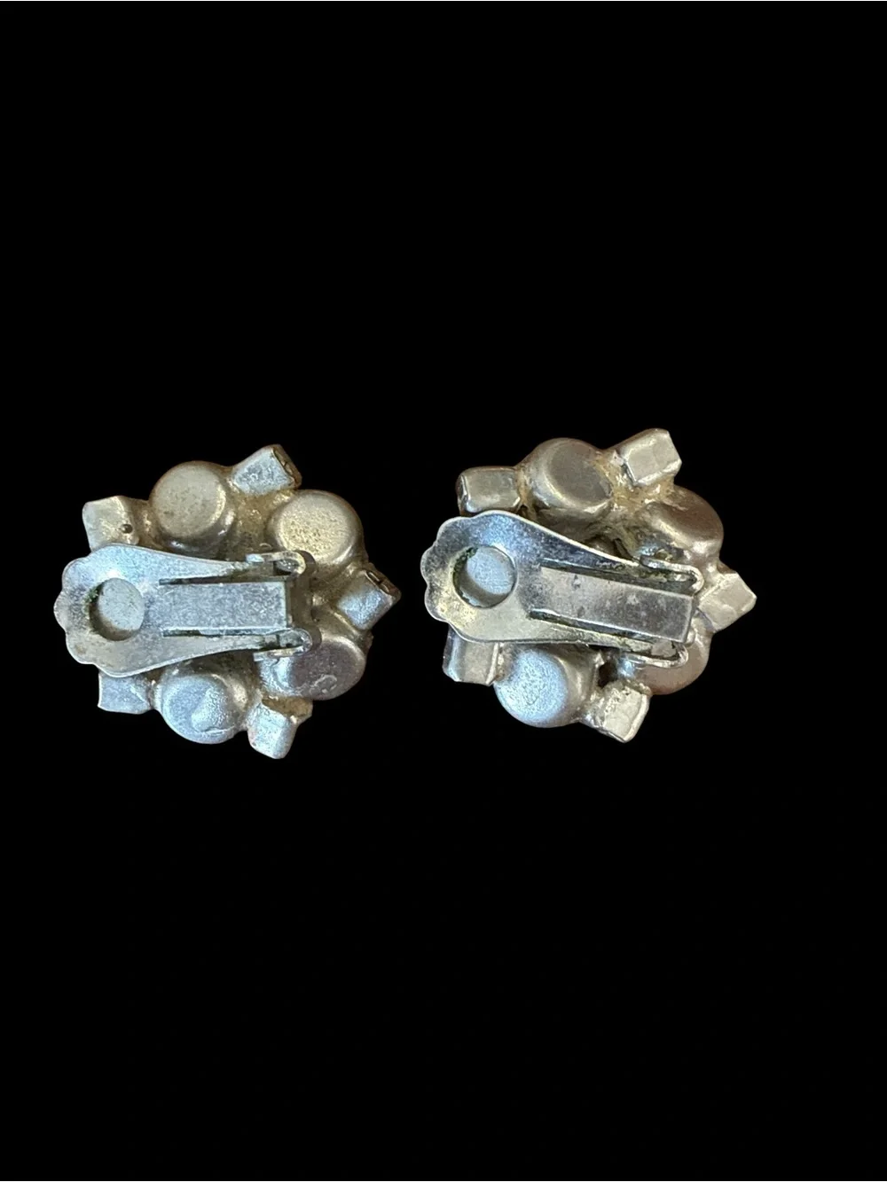 Vintage Silver Tone Clear Rhinestone Flower Cluster Clip On Earrings 1950s 1960s